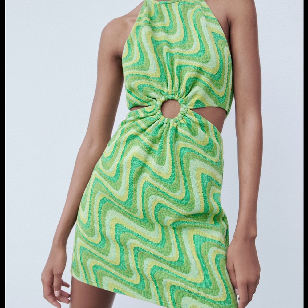 Zara Short Jacquard Green Dress